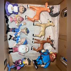 Rudolph The red nose reindeer toy set.2002